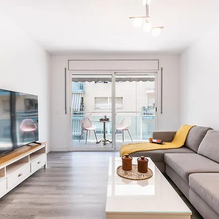 Reial By Unik Apartment