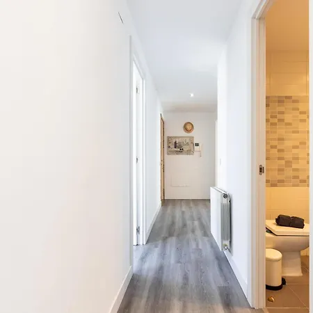 Apartment Reial By Unik